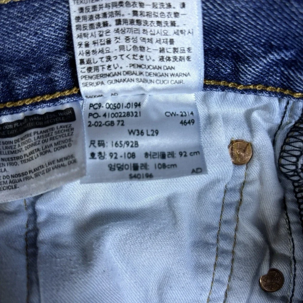 Levi's 501 Original Fit Jeans Mens W36 L29 Blue Button Fly Straight Denim USA